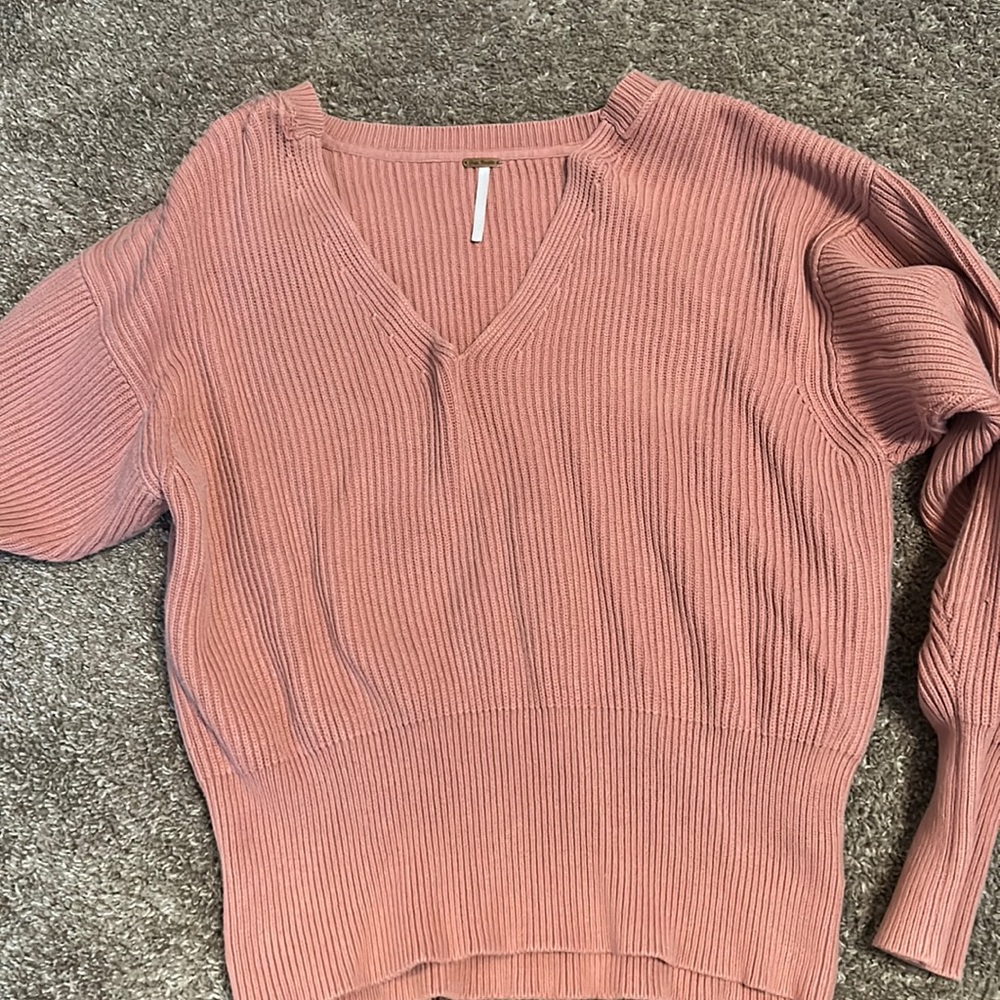 Free people pink v neck sweater